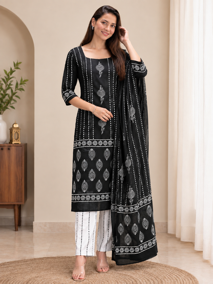 Ishani Bagru Hand Block Print Cotton Suit Set — Monochrome Paisley Pallu (Unstitched, 7.5m)