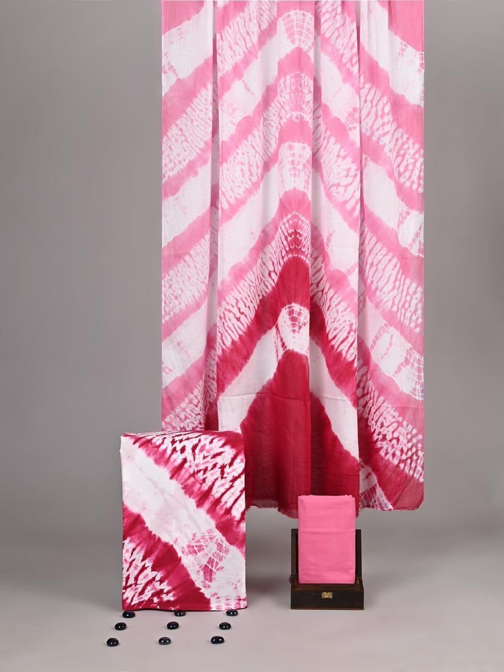 Blush-to-Berry Shibori Chevron Unstitched Cotton Fabric Set